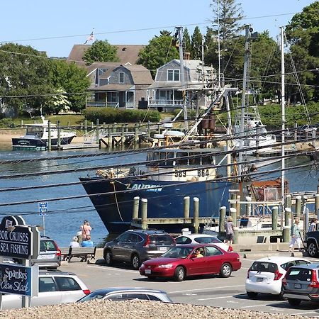 Hyannis Holiday Motel Luaran gambar