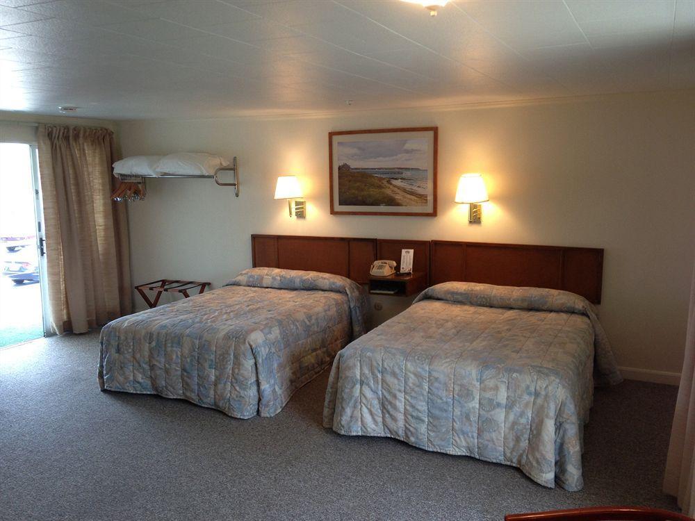 Hyannis Holiday Motel Luaran gambar