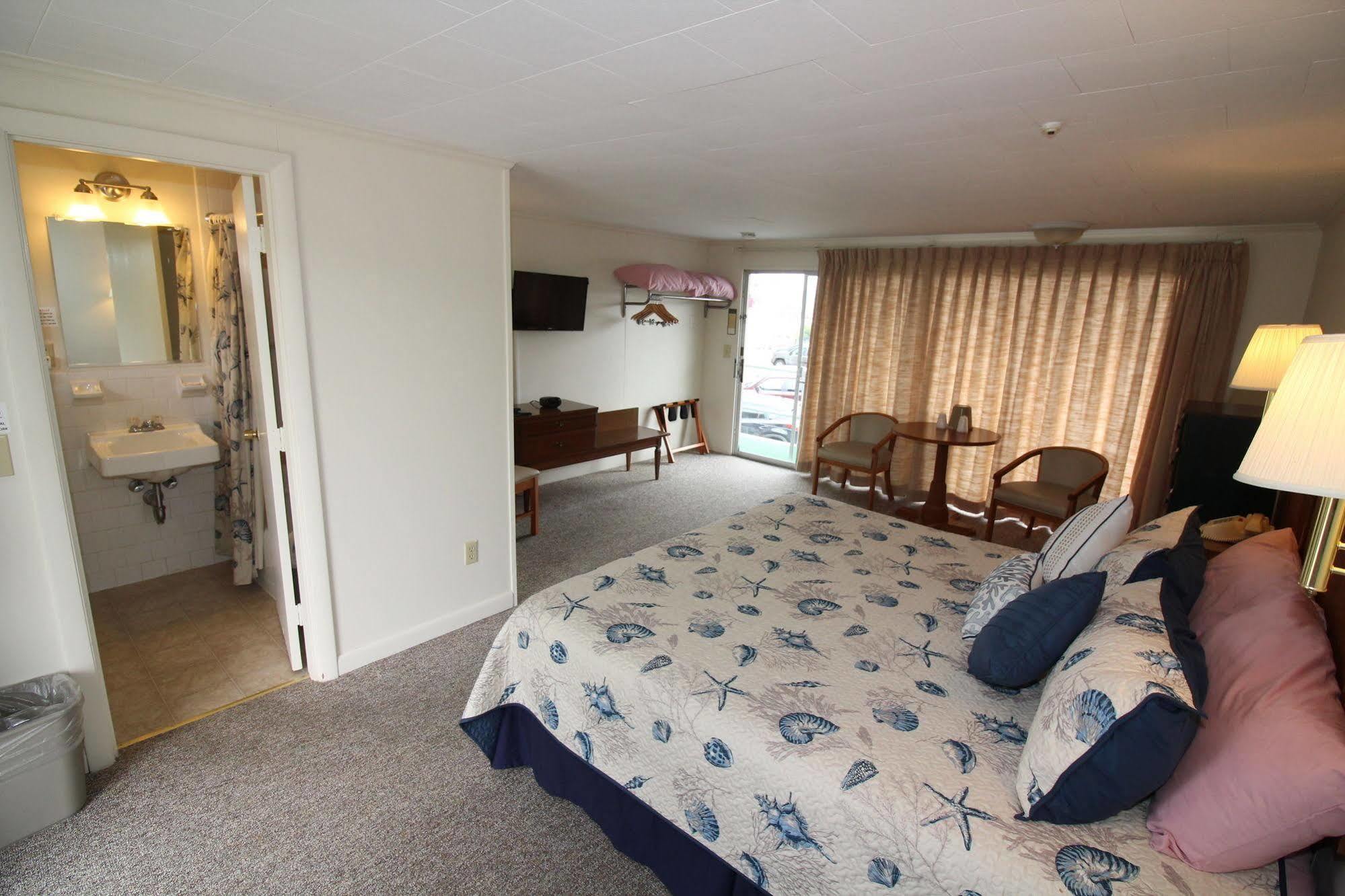 Hyannis Holiday Motel Luaran gambar