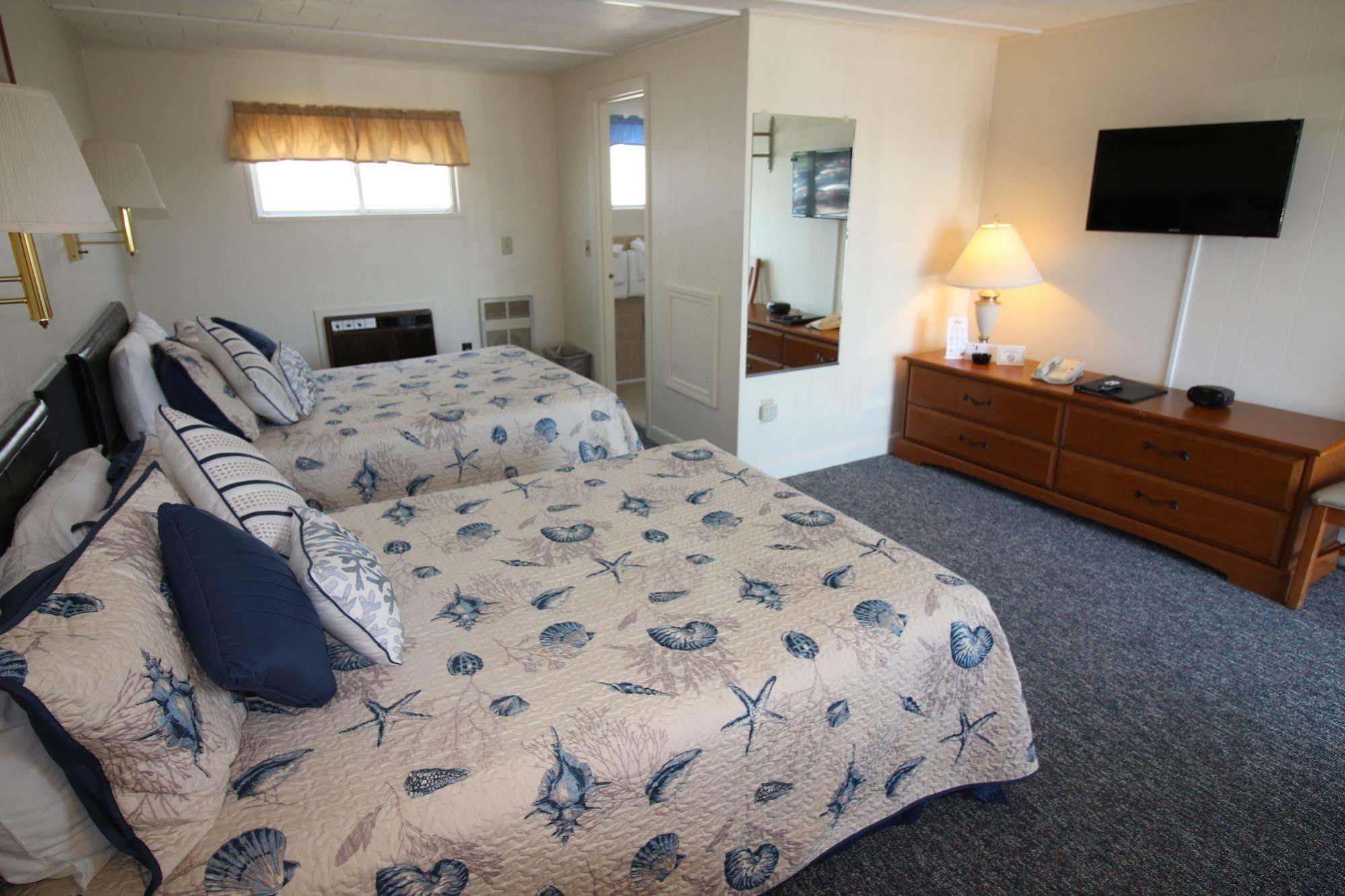 Hyannis Holiday Motel Luaran gambar