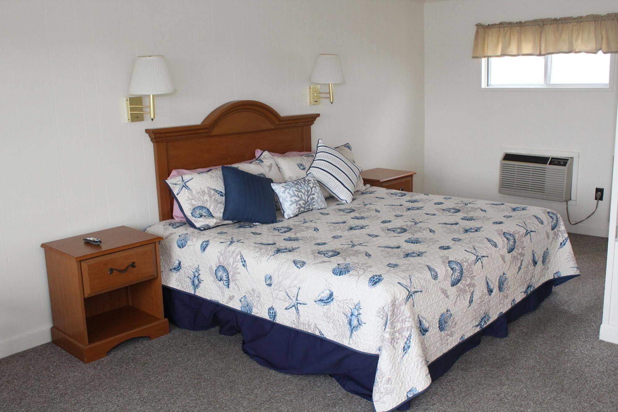 Hyannis Holiday Motel Luaran gambar
